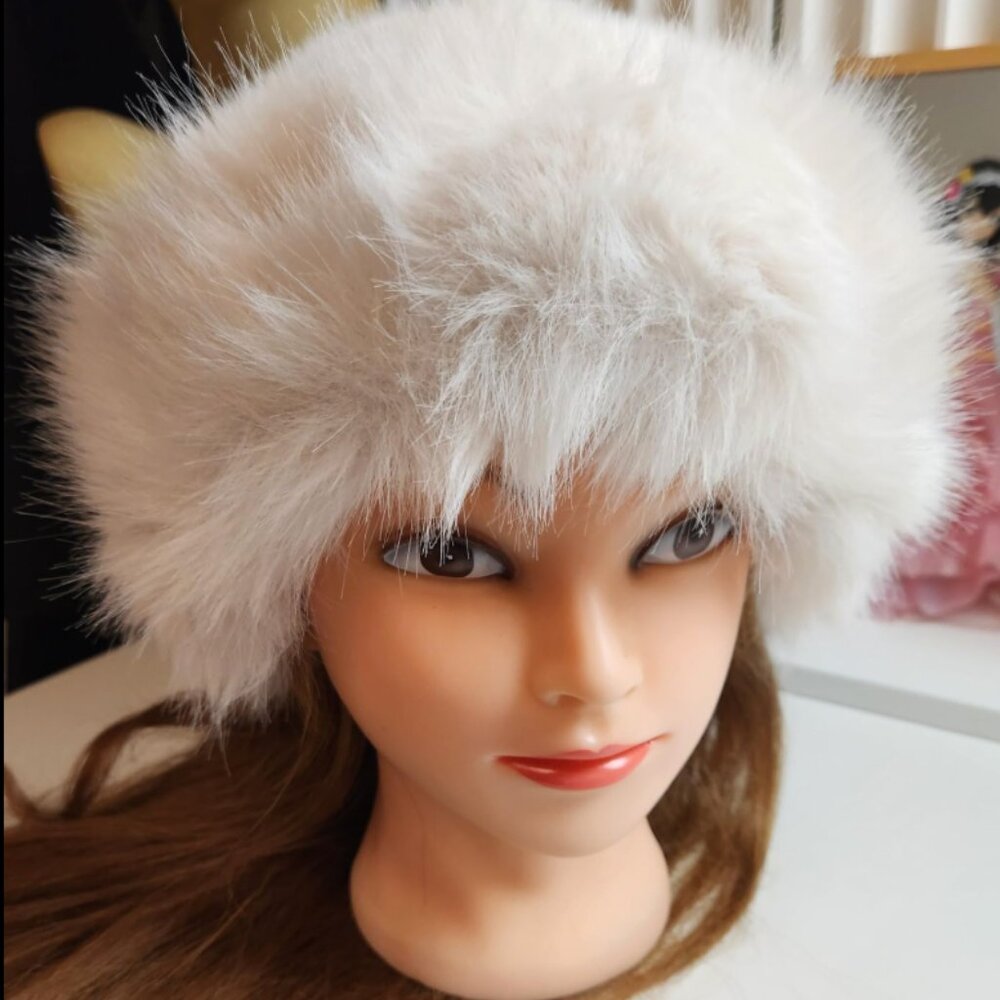 Cozy Milky Furry Winter Hat – Soft, Stylish, and Warm for Cold Weather